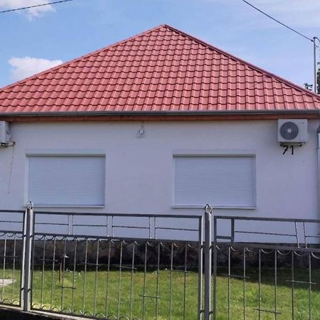 Valentina Apartman Balatonmáriafürdő Exterior foto
