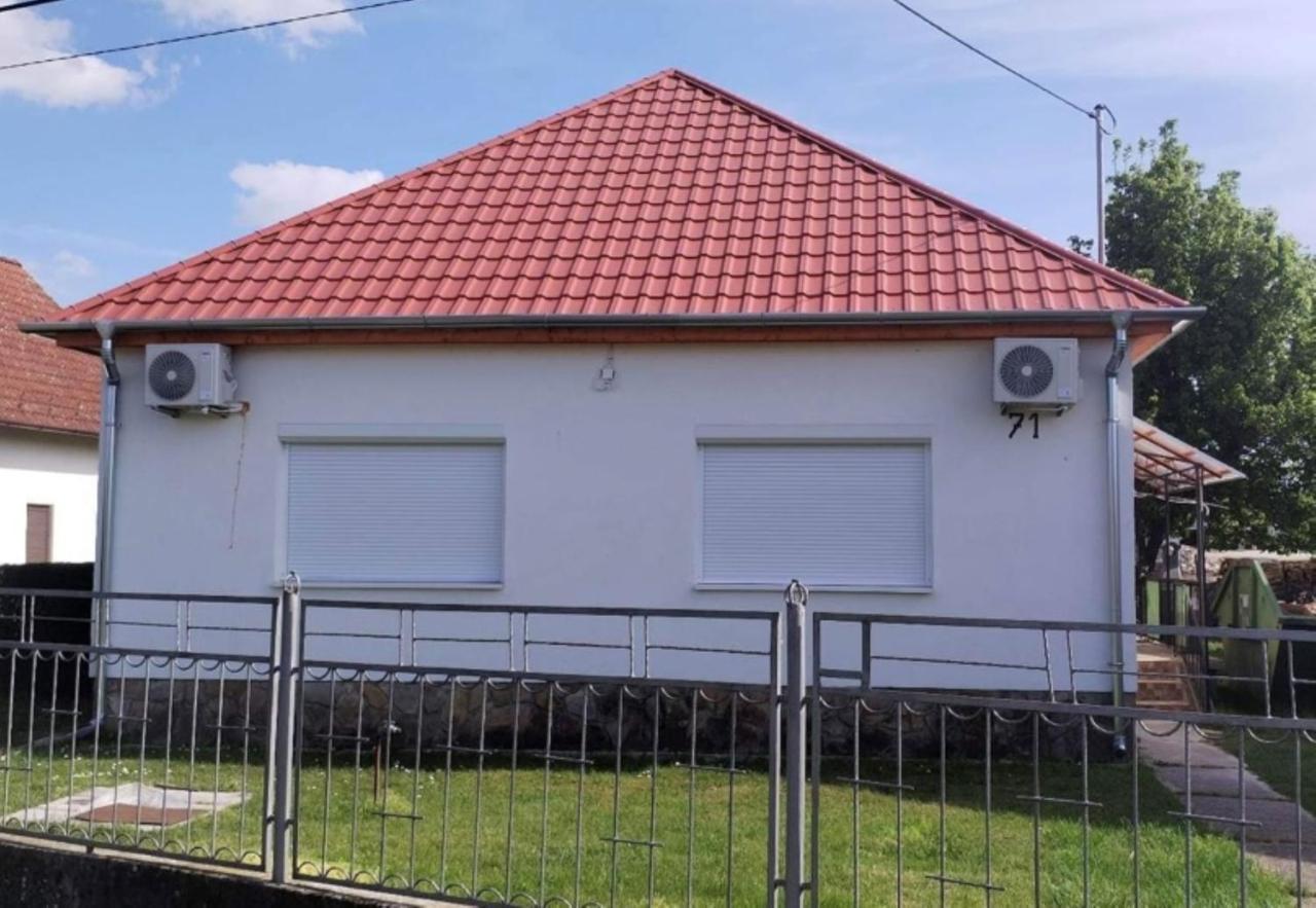 Valentina Apartman Balatonmáriafürdő Exterior foto