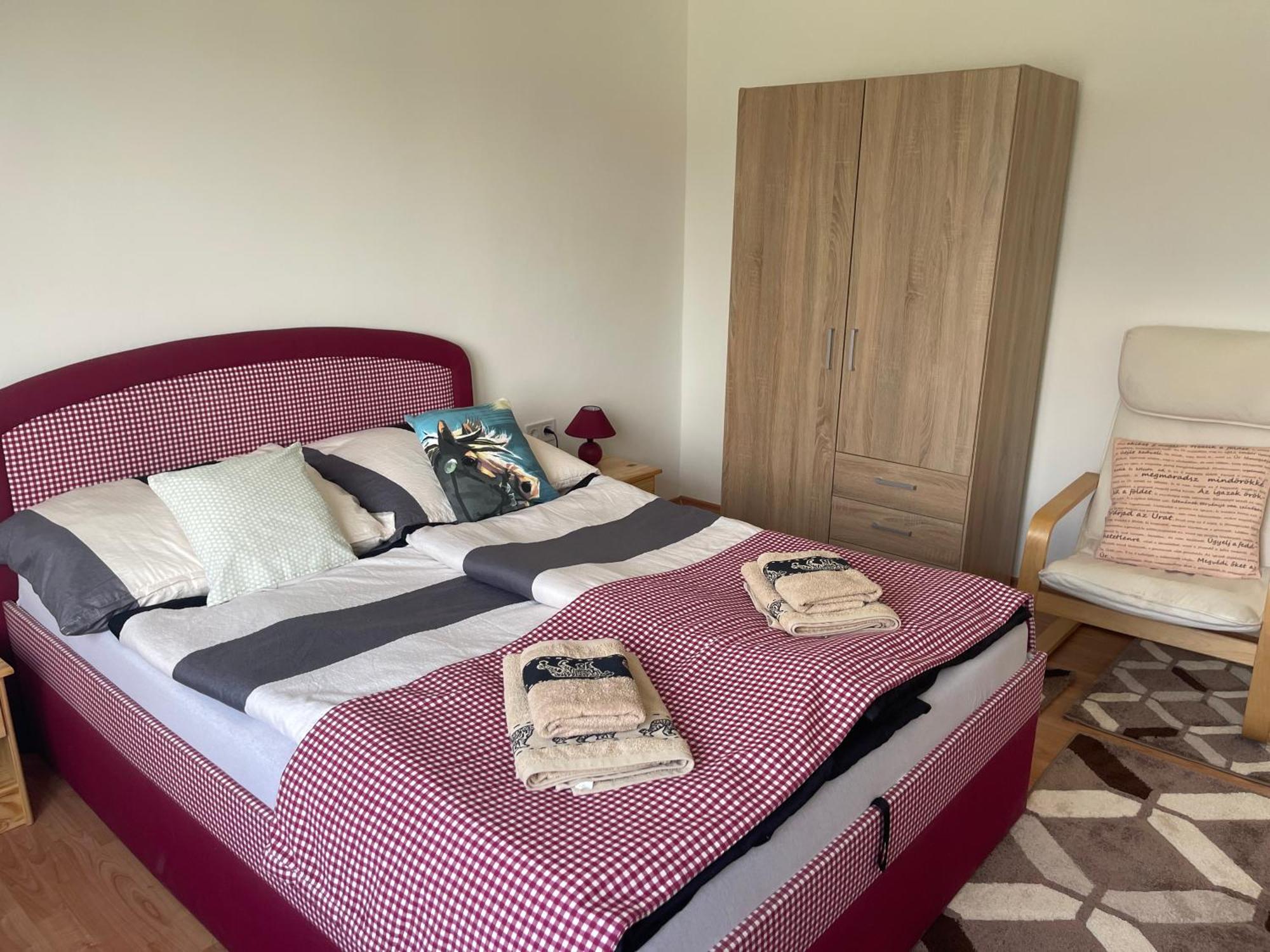 Valentina Apartman Balatonmáriafürdő Exterior foto